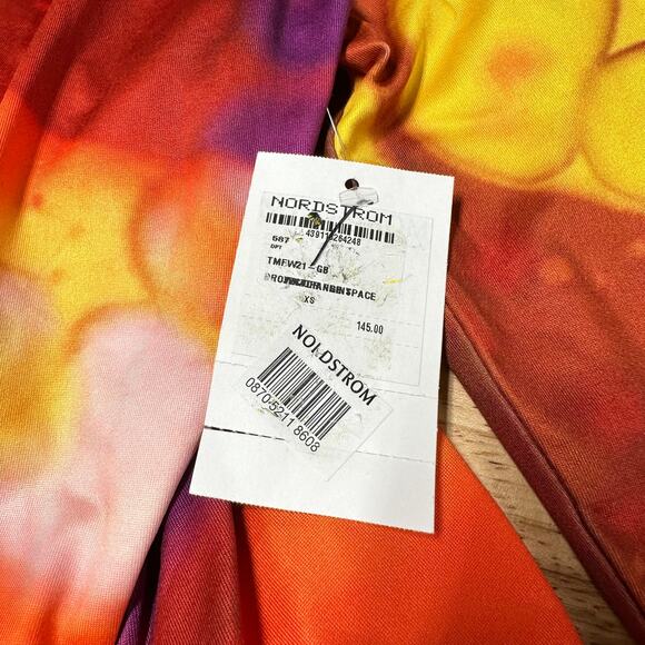 Tyler McGillivary NWT Gal Long Sleeve Stretch Blouse Size XS Mock Neck Groovy - Picture 6 of 8